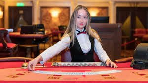 cb game Hamari Slot Rooms Mein Ghoomao